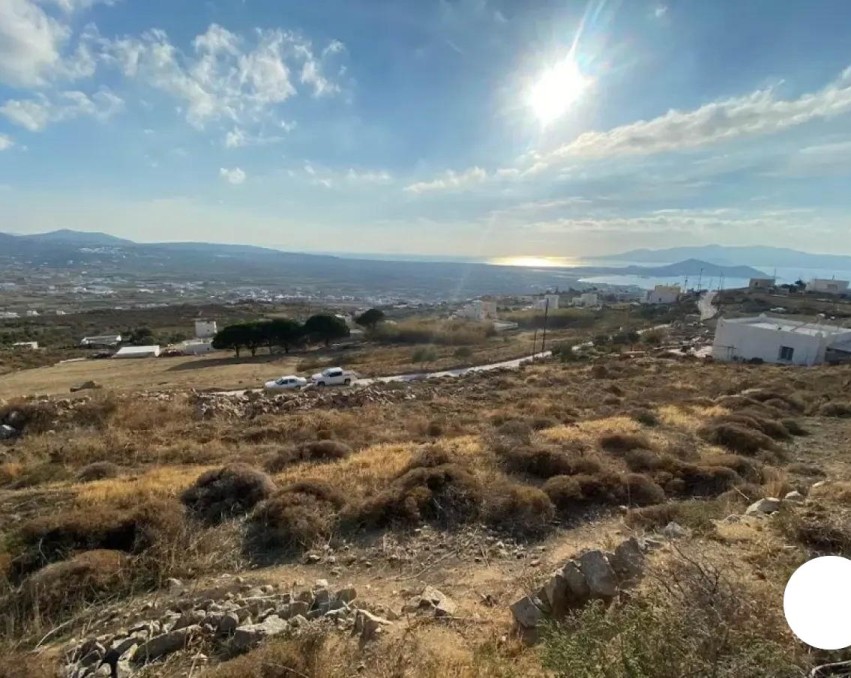 Casă izolată în Naxos