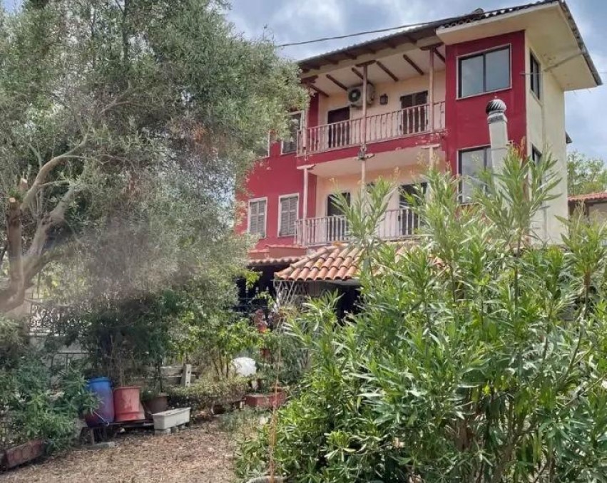 Detached house in Aggelochori, Thessaloniki