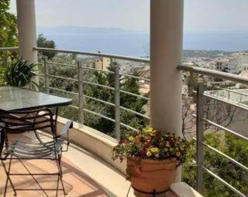 Maisonette in Voula, Athen