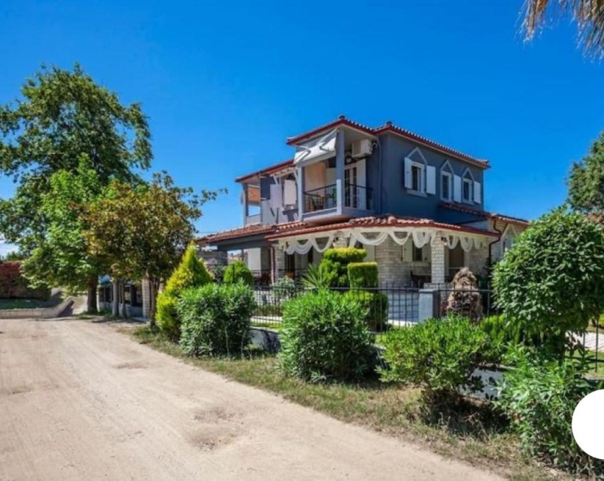 Villa in Nikiti, Chalkidiki