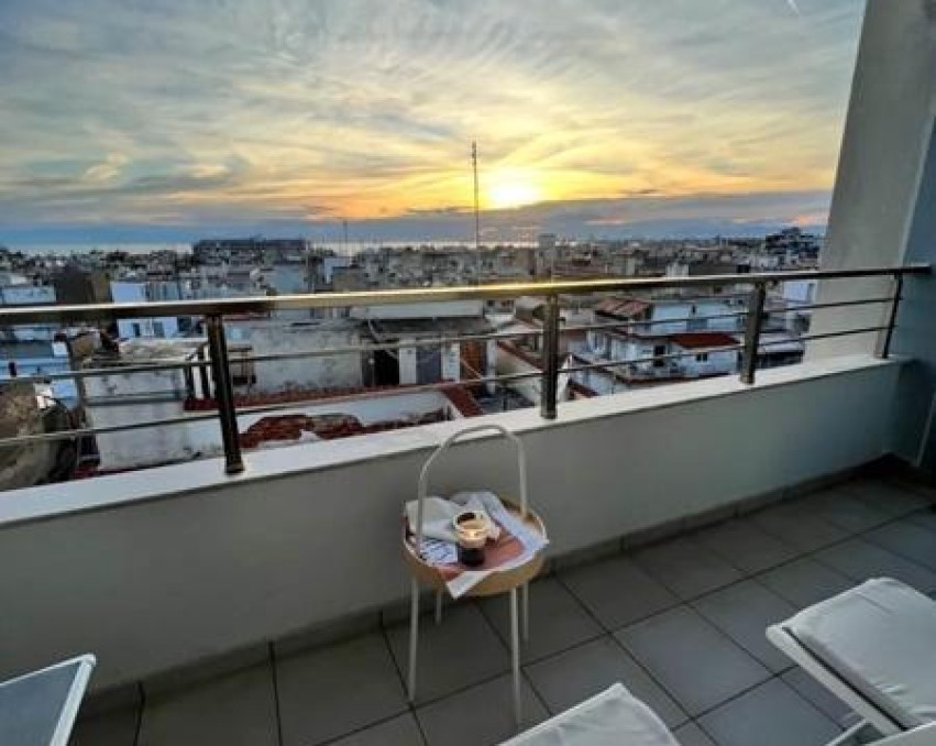 Apartament cu un dormitor în Faliro, Salonic