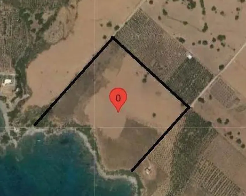 Land in Chania, Crete