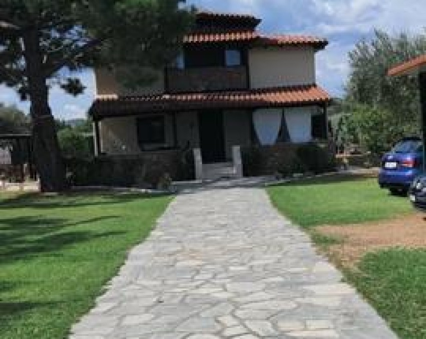 Μονοκατοικία στον Άγιος Νικόλαος, Χαλκιδικής