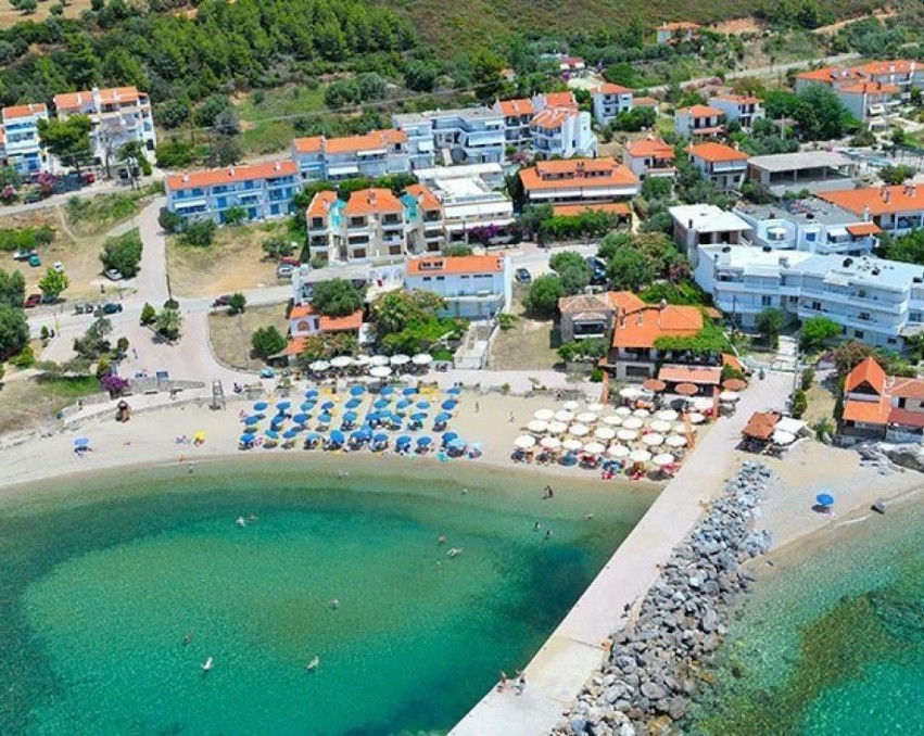 Plac u mestu Loutra, Chalkidiki