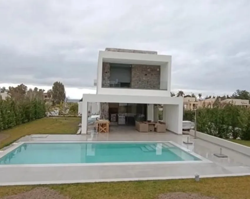 Villa in Pefkochori, Chalkidiki